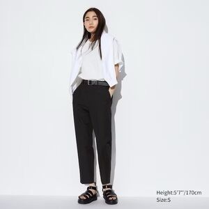 Uniqlo Black Cropped Pants
